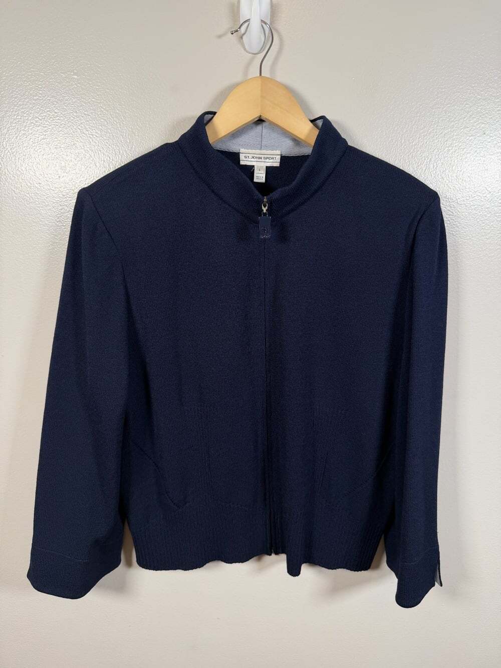 St. John Sport Zip Up Sweater Size Large Navy Blue Wool Blend Santana Knit